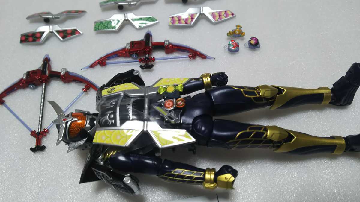 仮面ライダー鎧武 ジンバーレモンアームズ S.H.フィギュアーツ （真骨