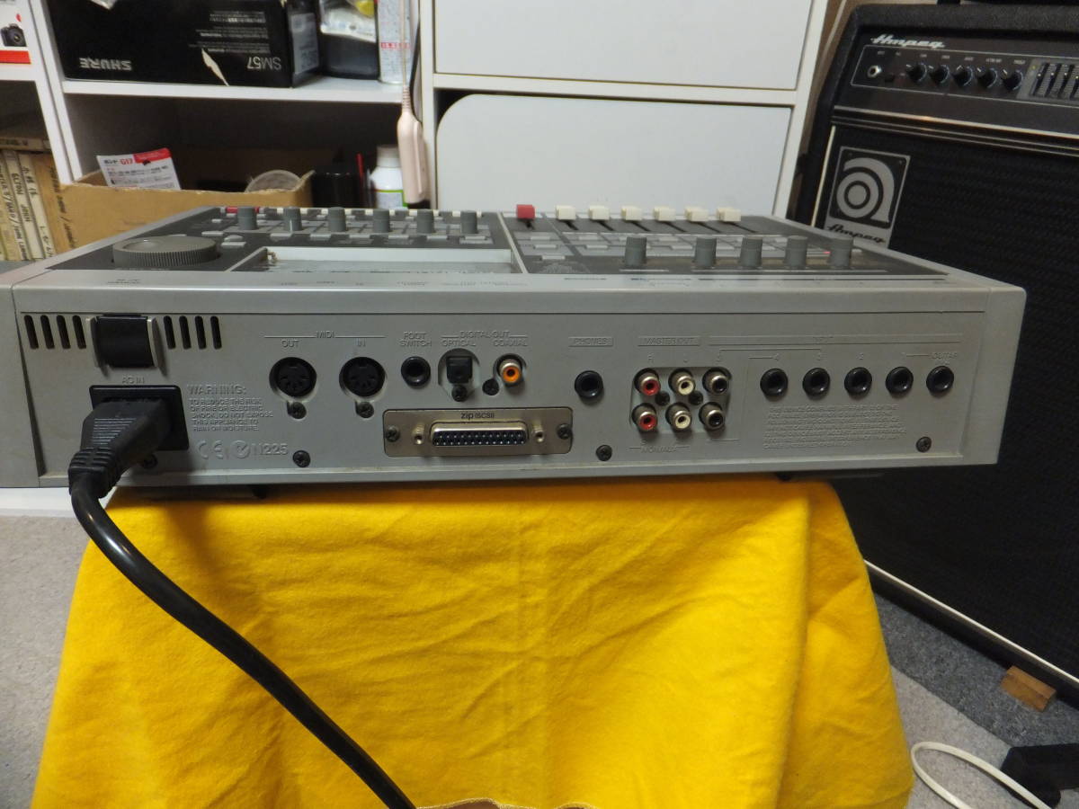Roland VS-840EX Digital (+CFディスクドライブ) Studio Workstation