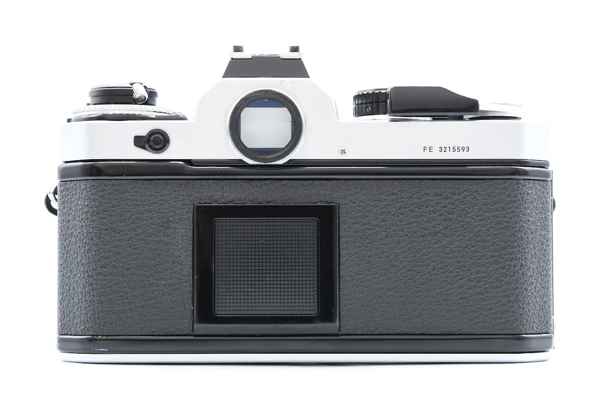 Nikon FE 一眼レフカメラ 28mm f3.5レンズ ◇ Nikon ニコン FE + AI NIKKOR 28mm F3.5 フィルムカメラ 広角単焦点