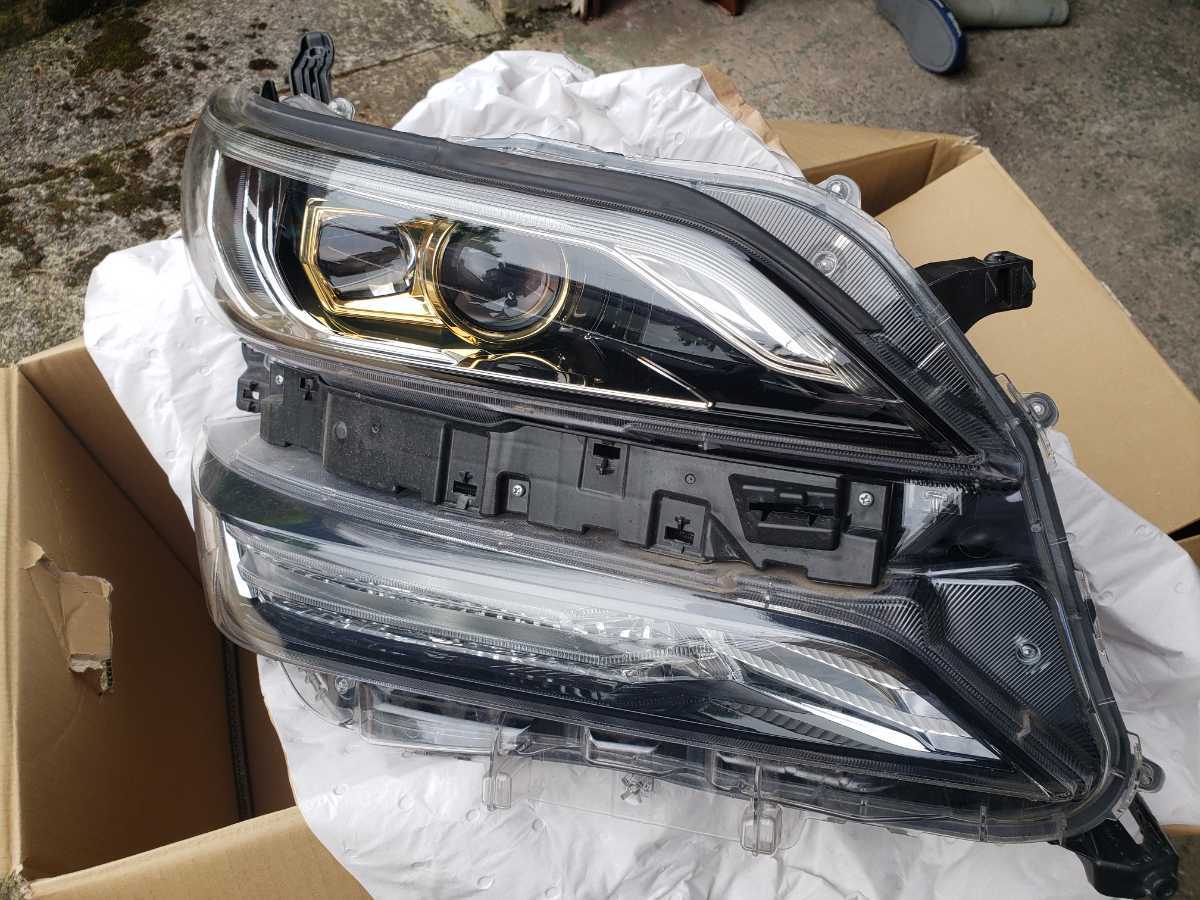 ヴェルファイア トヨタ アルファード 純正 AGH30 左 TOYOTA 後期 ヴェルファイア トヨタ アルファード 純正 AGH30 左 TOYOTA 後期