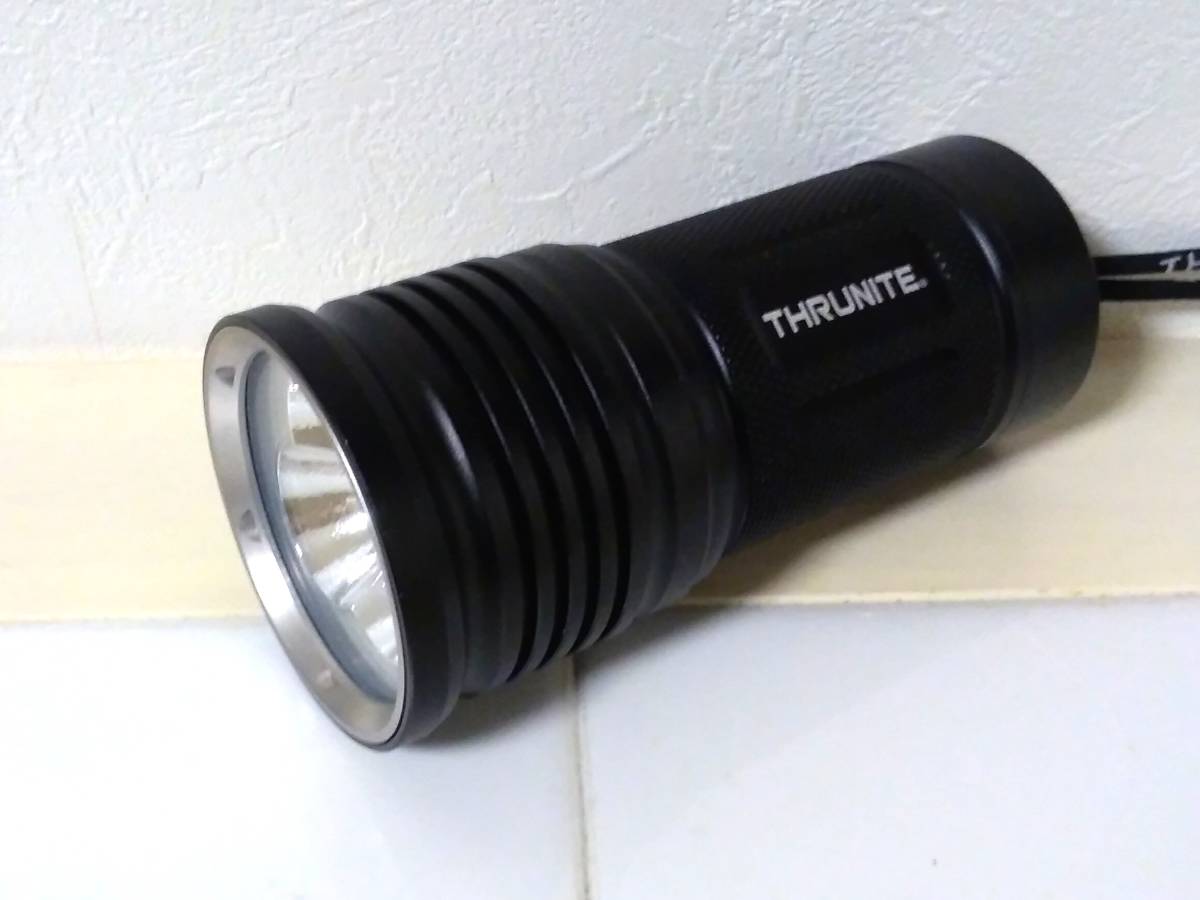 ThruNite : 懐中電灯 LEDハンディライト 充電式フラッシュライト TN50