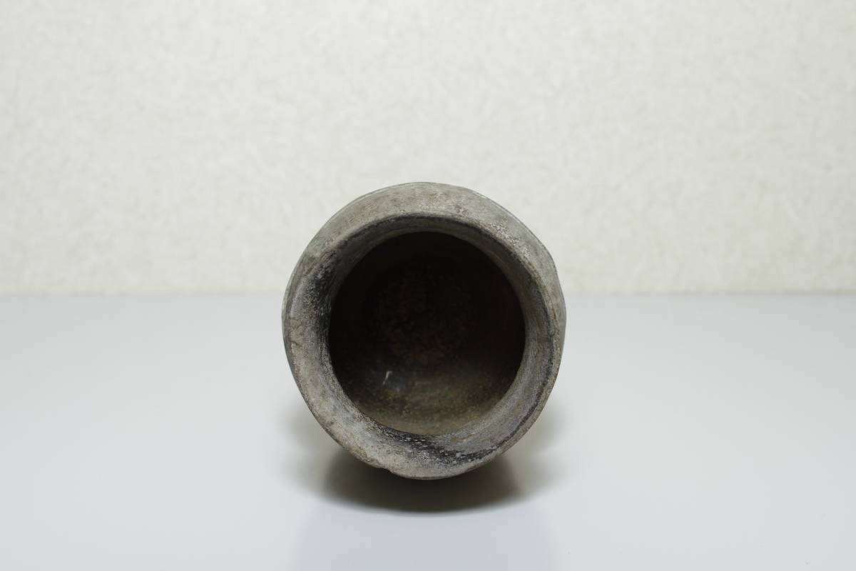須恵器 新羅土器 朝鮮美術 新羅無細土 壷 V R8559 新羅 土器 須恵器 