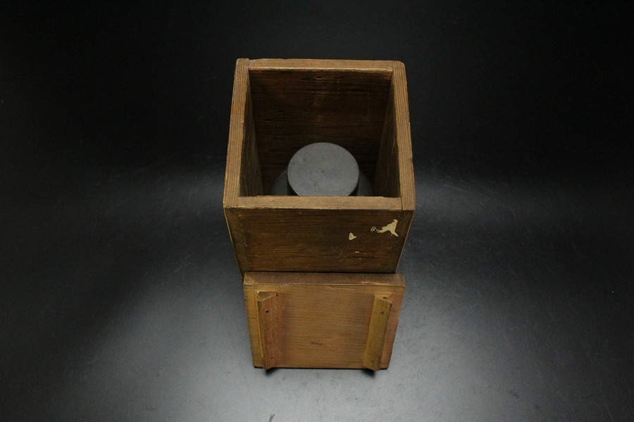 金閣】中国美術 古錫 茶壺 茶入 茶心壺 乾茂號造 款 時代箱 旧家蔵出(N278)
