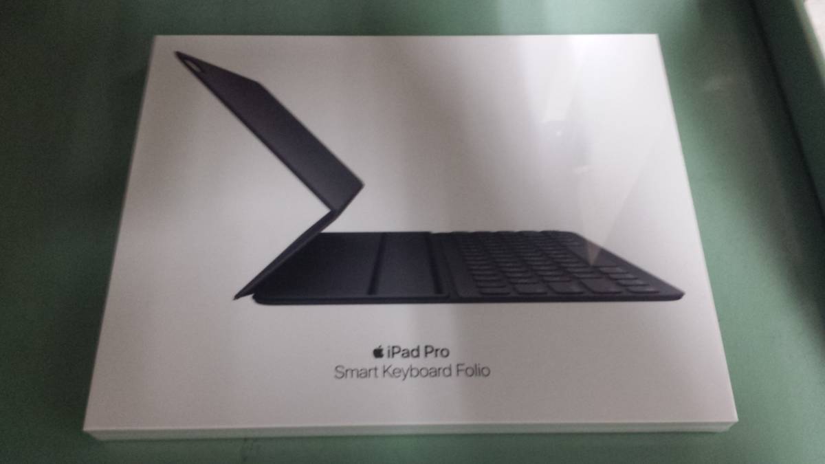 Apple iPad Pro 12.9インチ（第3世代）用Smart Keyboard Folio 日本語