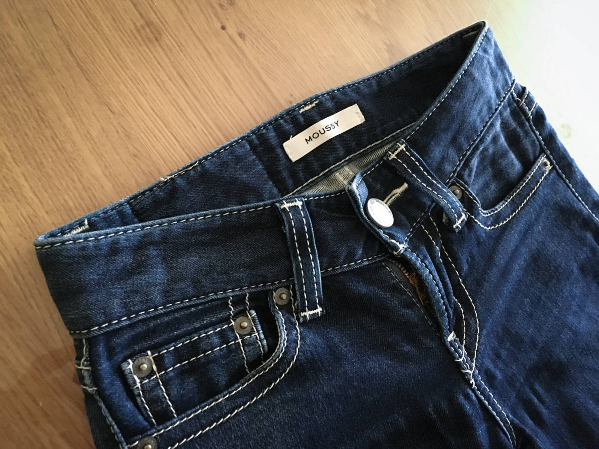 moussy パウダー デニム 23 インチ(ジーンズ)｜売買されたオークション