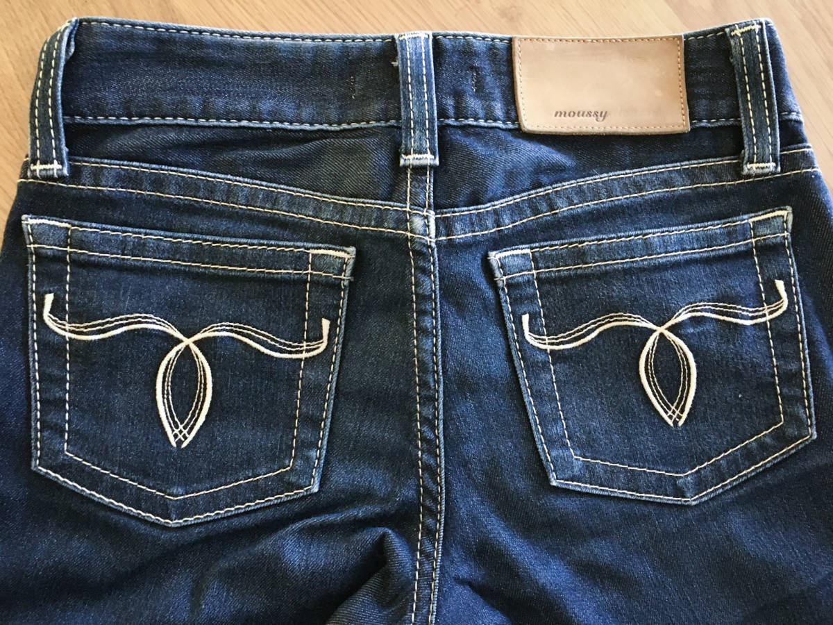 moussy パウダー デニム 23 インチ(ジーンズ)｜売買されたオークション