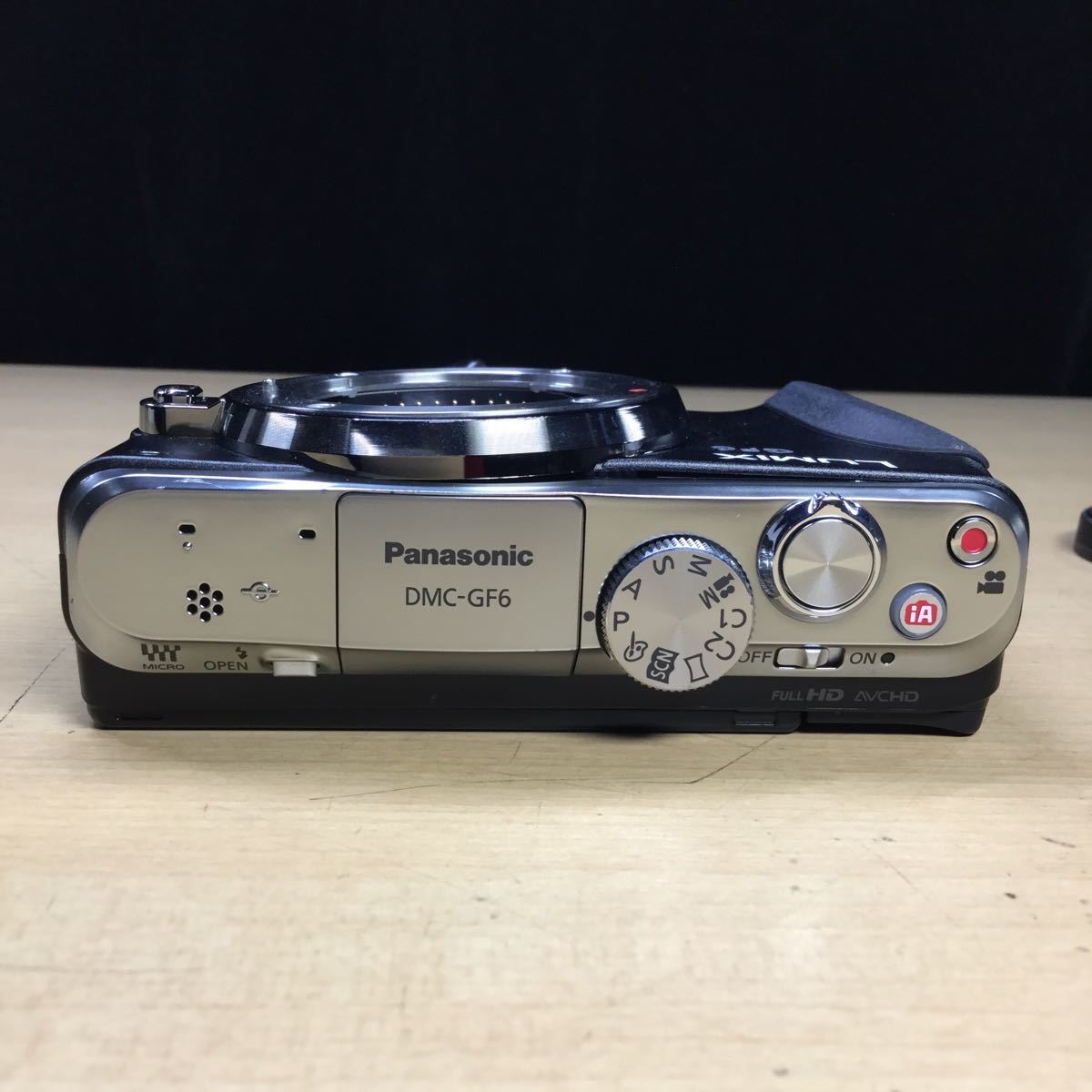 Panasonic ミラーレス一眼カメラ LUMIX GF6 ジャンク品 （082106) 家電