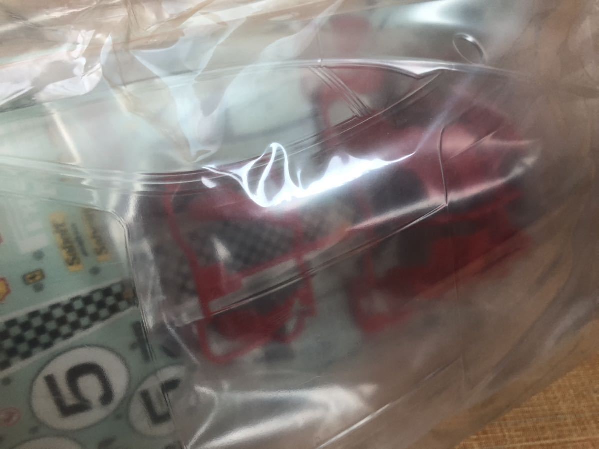 タミヤ 0 フェラーリ チャレンジ 1⁄10 軽量ボディパーツセット 1