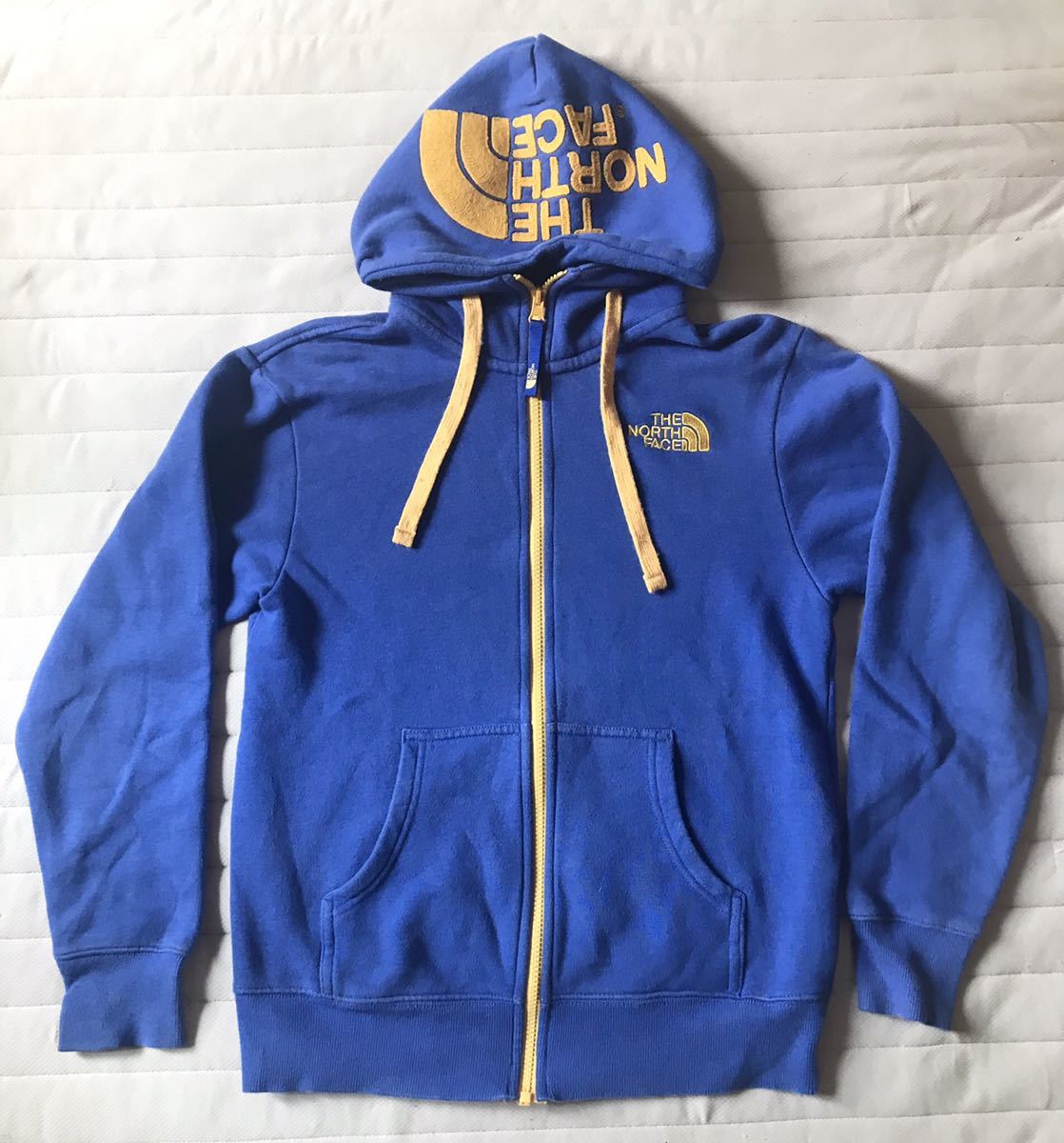 全国無料，品質保証 THE NORTH FACE ノースフェイス パーカー XS(その他)｜売買されたオークション情報、yahooの商品情報をアーカイブ公開 - オークファン その他
