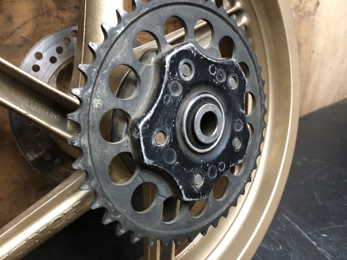 ホンダ NSR250R SP MC18 89' 純正リアホイール マグネシウム