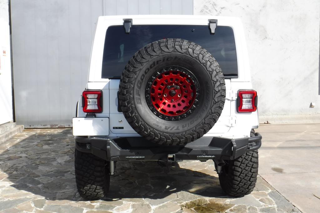 【限定SALE，新品】 [GI★GEAR販売代理店] ナンバー移動キット ライセンスプレート LEDナンバー灯付き JEEP ジープ JLラングラー 2019年～