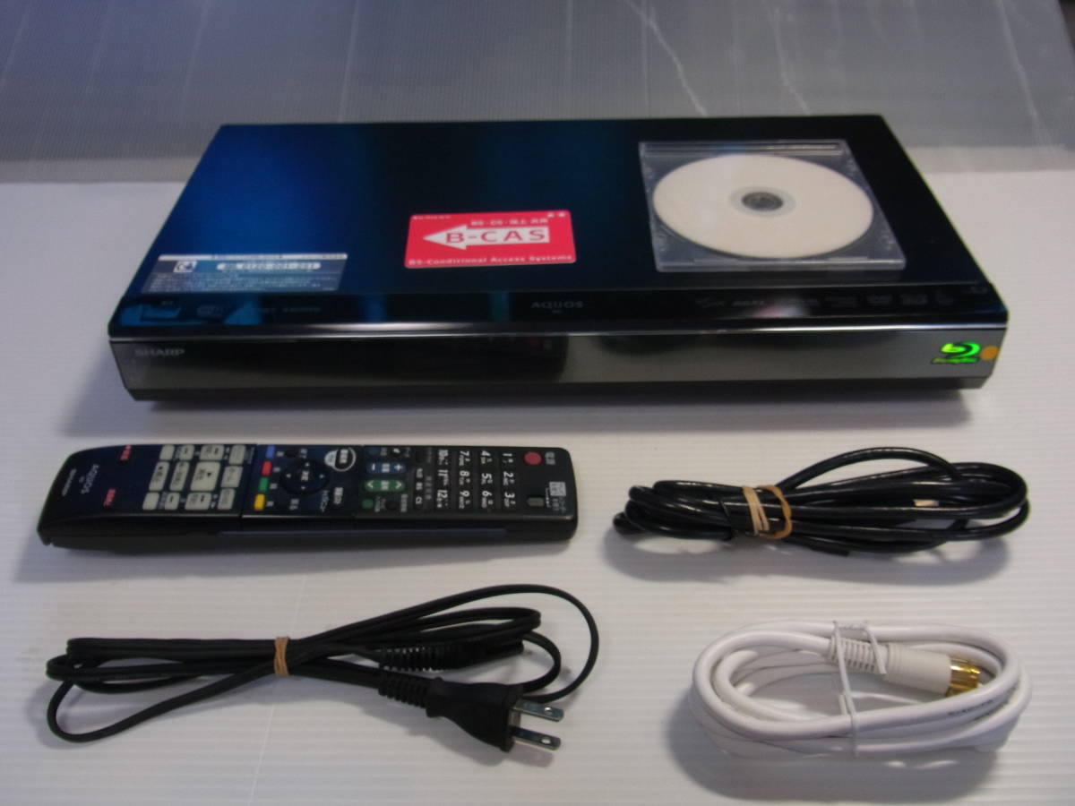 動作品 シャープ BDーS550 3D対応 500GB 赤カード 電源コード BD-S550