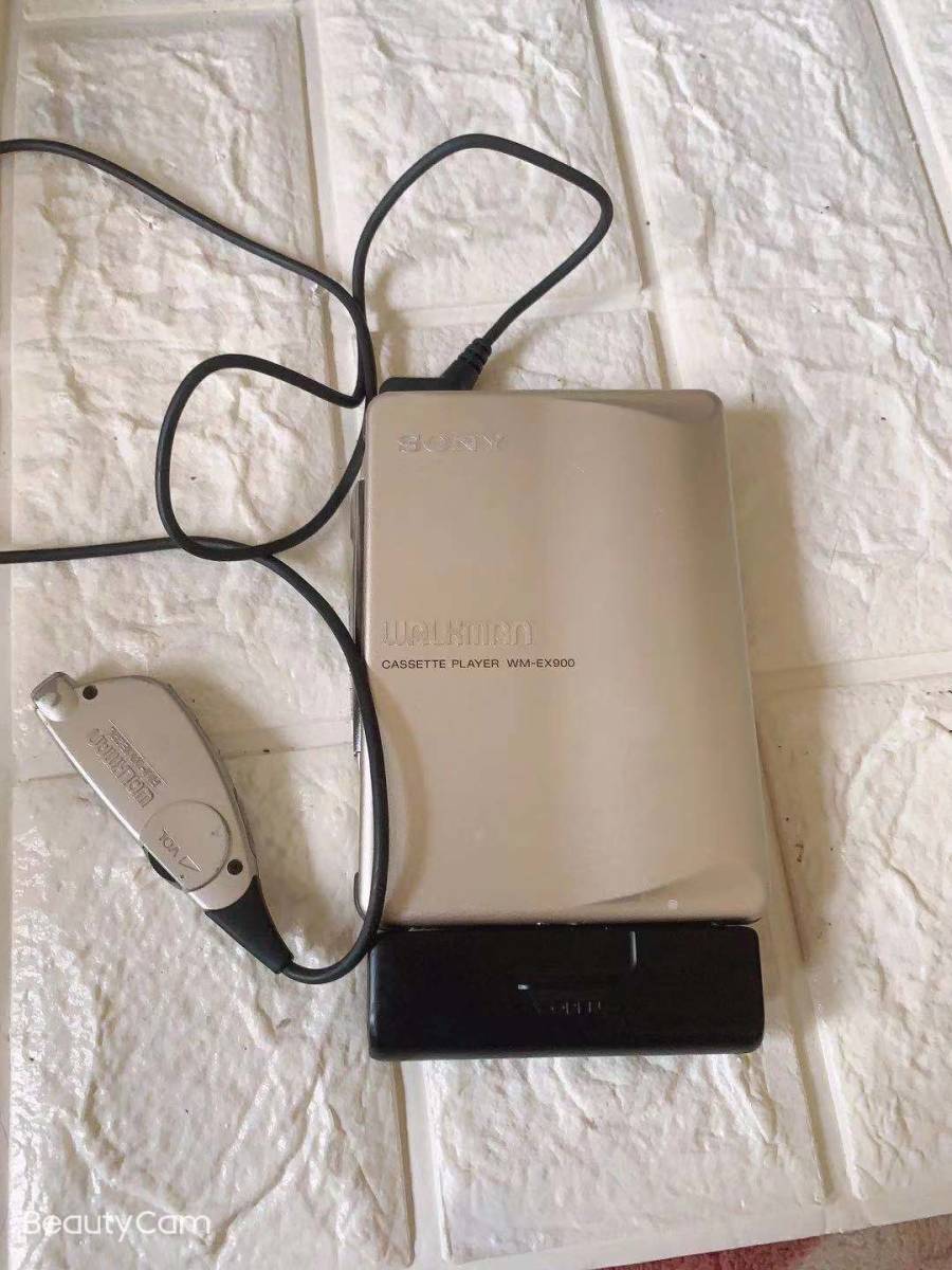 SONY WM-EX900 カセットプレーヤー・ウォークマン◇ジャンク品 ご覧