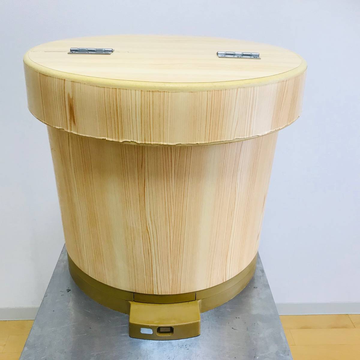 【新品，低価】 鈴茂器工 現行モデル 2013年式 お櫃型寿司ロボット SSG-GTO(おひつ、飯台)｜売買されたオークション情報、yahooの商品情報をアーカイブ公開 - オークファン おひつ、飯台