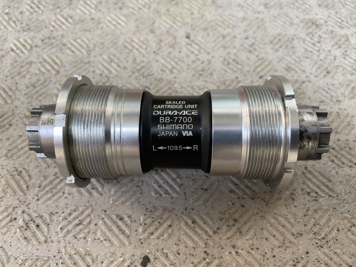  SHIMANO DURA-ACE ボトムブラケット BB-7700 36&times;24 70mm ITA イタリアン オクタリンク シマノ デュラエース(ボトムブラケット)｜売買されたオークション情報、yahooの商品情報をアーカイブ公開 - オ ボトムブラケット