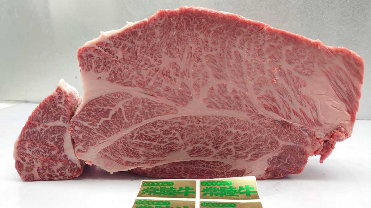 お買い得，新品 肉オク 茨城A5 常陸牛 牝 特選和牛 肩ロース ハネシタ 2.09Kg S(ロース)｜売買されたオークション情報、yahooの商品情報をアーカイブ公開 - オークファン ロース