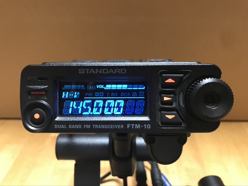 FTM-10S スタンダードSTANDARD VHF/UHFトランシーバー 数年前に購入し