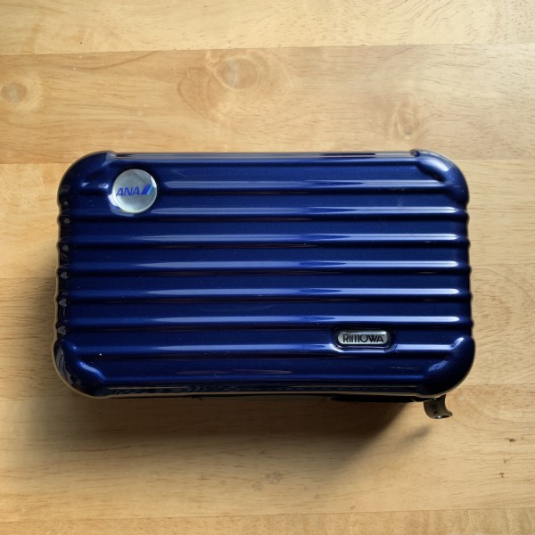 即決 ANA × RIMOWA リモワ ファーストクラス アメニティ ポーチ ケース
