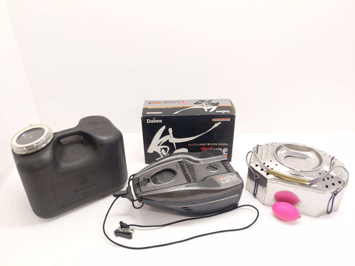 【新作登場，大得価】 ダイワ トモフネ SS560R ニューフィッシュタンク 等 アユ 友缶(オトリ缶)｜売買されたオークション情報、yahooの商品情報をアーカイブ公開 - オークファン オトリ缶