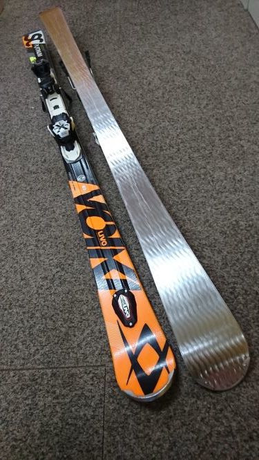  サマーゲレンデ専用 volklフォルクルPLATINUM SC 165ｃｍ MGCステンレスソール張替え ティップロッカー ビンディング調整可能(160cm～)｜売買されたオークション情報、yahooの商品情報をアーカイブ カービング
