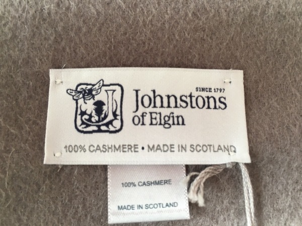 ジョンストンズ johnstons of elgin ストール(ショール) カシミヤ グレー 美品 マフラー ジョンストンズ of オブ カシミヤ エルガン｜定番ストール＆マフラーの SCARF