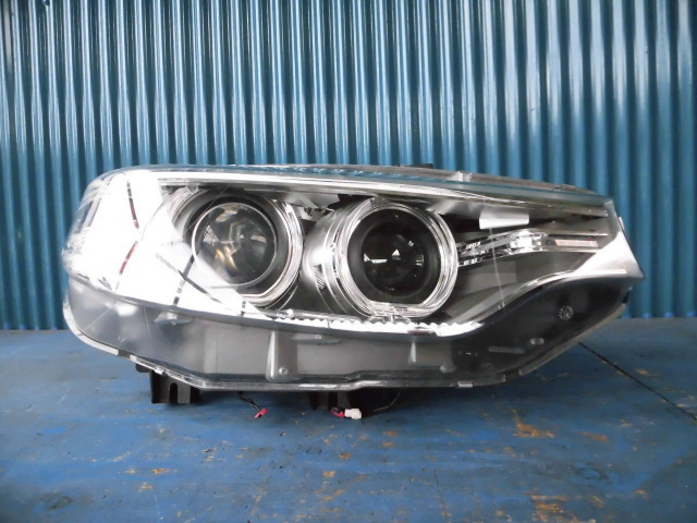ＡＬ849　ＢＭＷ　Ｆ32　Ｆ33　4シリーズ　ヘッドライト　右　7410794