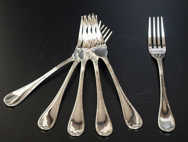 新作，安い ② Ｃhristofle クリストフル フォーク 6点 長さ 17.5ｃｍ(フォーク)｜売買されたオークション情報、yahooの商品情報をアーカイブ公開 - オークファン フォーク