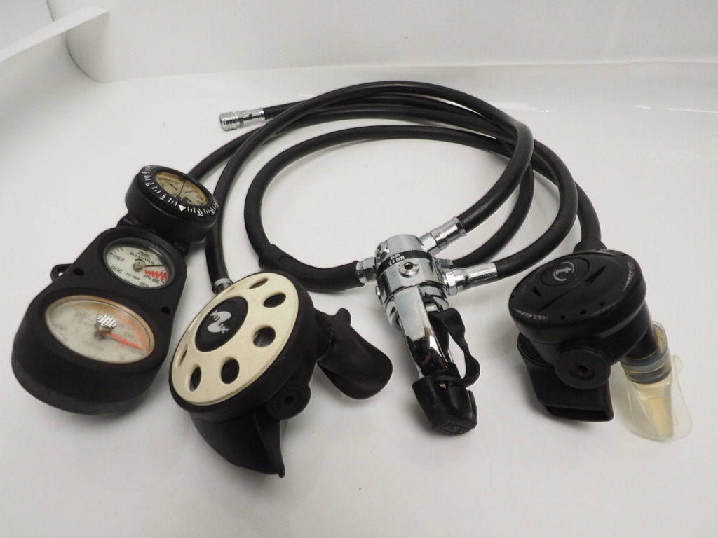 【大得価，定番人気】 1円 同梱不可 TUSA ツサ RS-110/OCT-2000/3ゲージ レギュレターセット 42738(レギュレータ)｜売買されたオークション情報、yahooの商品情報をアーカイブ公開 - オークファン レギュレータ
