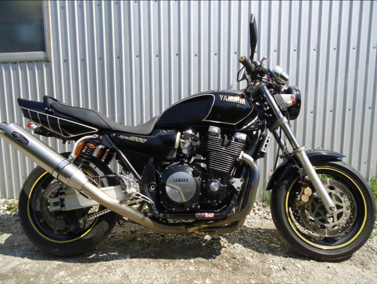 XJR 1200 1300前期、ホイール ディスクブレーキ付き ブラック XJR 1200 1300前期、ホイール ディスクブレーキ付き ブラック XJR 1200