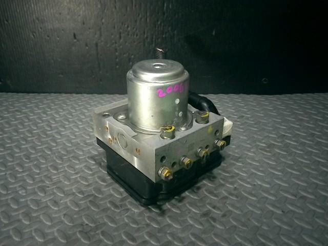 オデッセイ DBA-RC1 ABSアクチュエーター NH820P 57110-T6A-J33
