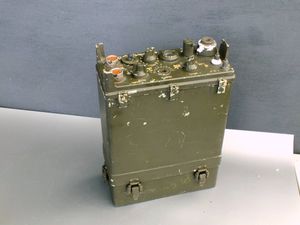 軍用無線機のYahoo!オークション(旧ヤフオク!)の相場・価格を見る