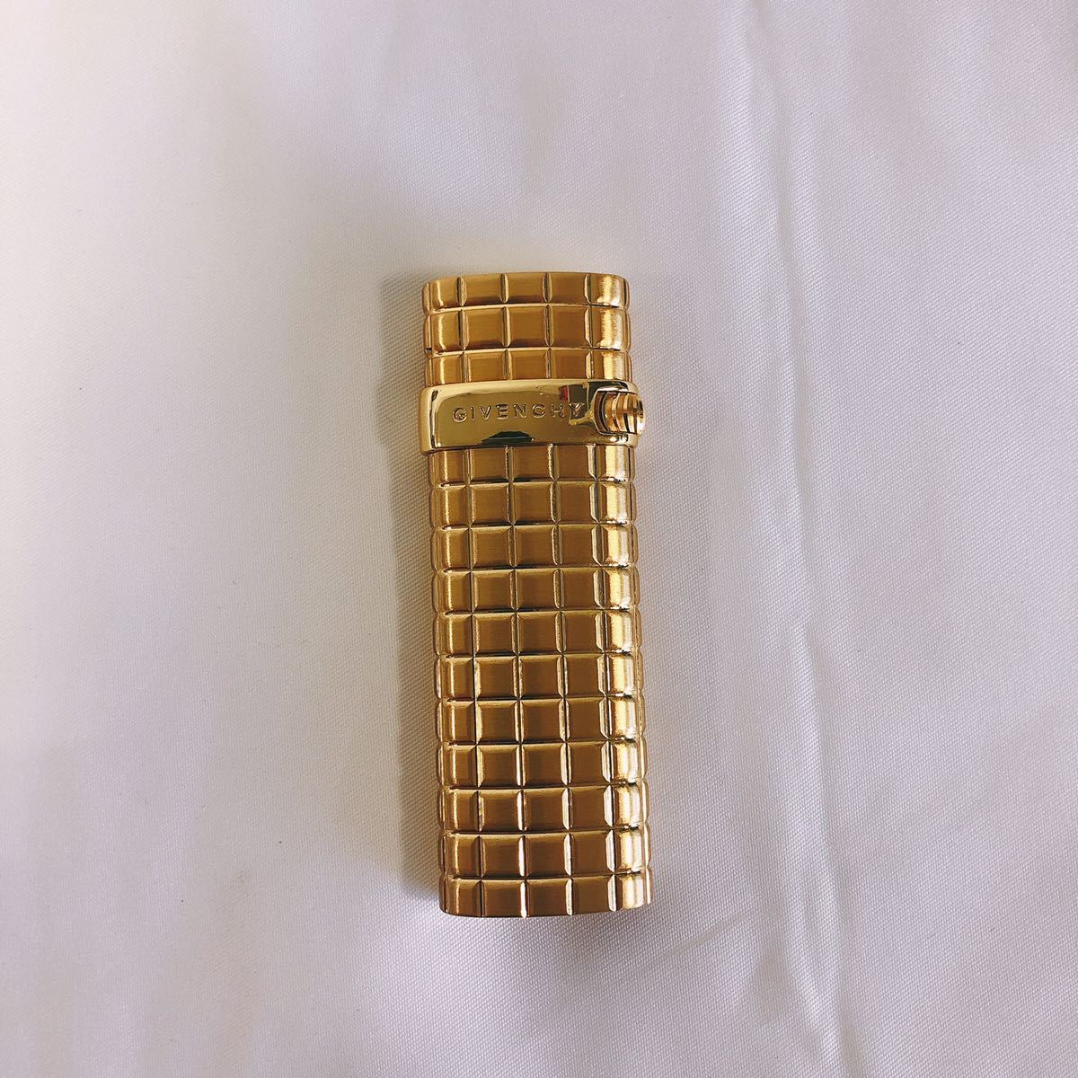 dl239 GIVENCHY ジバンシー ライター ゴールド ケース付き 動作未確認 中古 ゴールド ガスライター GIVENCHY 着火未確認GIVENCHY&frasl;ジバンシー - 火花〇