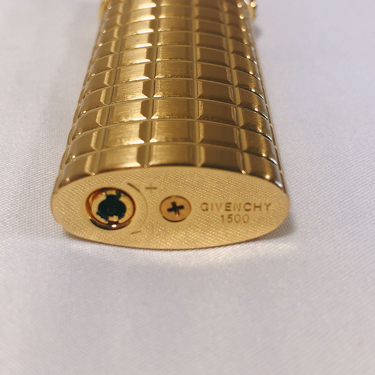 dl239 GIVENCHY ジバンシー ライター ゴールド ケース付き 動作未確認 中古 ゴールド ガスライター GIVENCHY 着火未確認GIVENCHY&frasl;ジバンシー - 火花〇