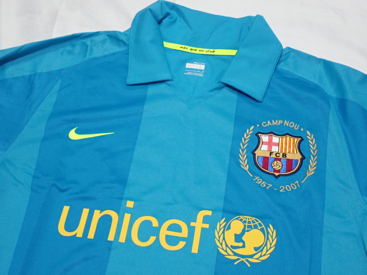 メルカリ アウェイ - ユニフォーム FCバルセロナ 07&frasl;08 NIKE FCバルセロナ07&frasl;08アウェイユニフォーム希少品 バルセロナ XL ユニホーム 美品』FCバルセロナ #10 ロナウジーニョ 代表 Barcelona