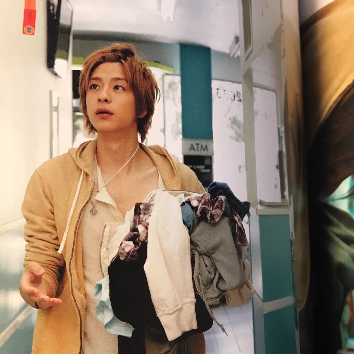 イベント限定品】☆本人サイン＆手形入り☆三浦翔平 写真集 SHOW（帯有