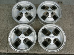 AE86 純正 ホイールのYahoo!オークション(旧ヤフオク!)の相場 
