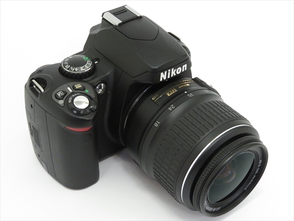 ○美品○初心者入門スタートセット○ Nikon ニコン D40 AF-S 18 ◇