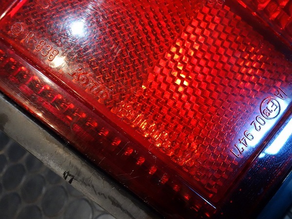 ランクル 80 テールライト 33-06903 L 左 トヨタ 純正 テール ランプ