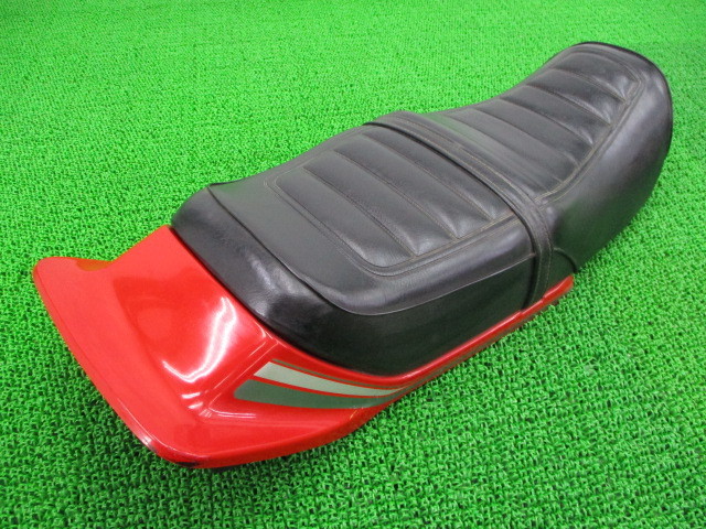 中古 ホンダ 純正 バイク 部品 スーパーホークIII シート 純正 77211-443-7200 スーパーホーク250 シートカウル テールカウル 旧車 当時物 CB400N ホーク&frasl;スーパーホーク&frasl;ホークⅢ&frasl;スーパーホークⅢ パーツリスト CB400N&frasl;ホンダの新車・中古バイクの相場、バイク情報 ホークIII -ホーク3(自動車、オートバイ)の中古