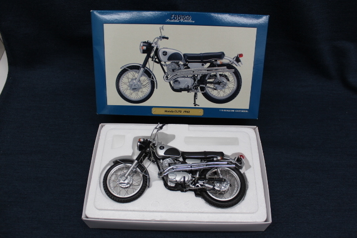 ○【現状渡し】保管品 EBBRO エブロ 1/10 HONDA CL72 1962 ( SILVER