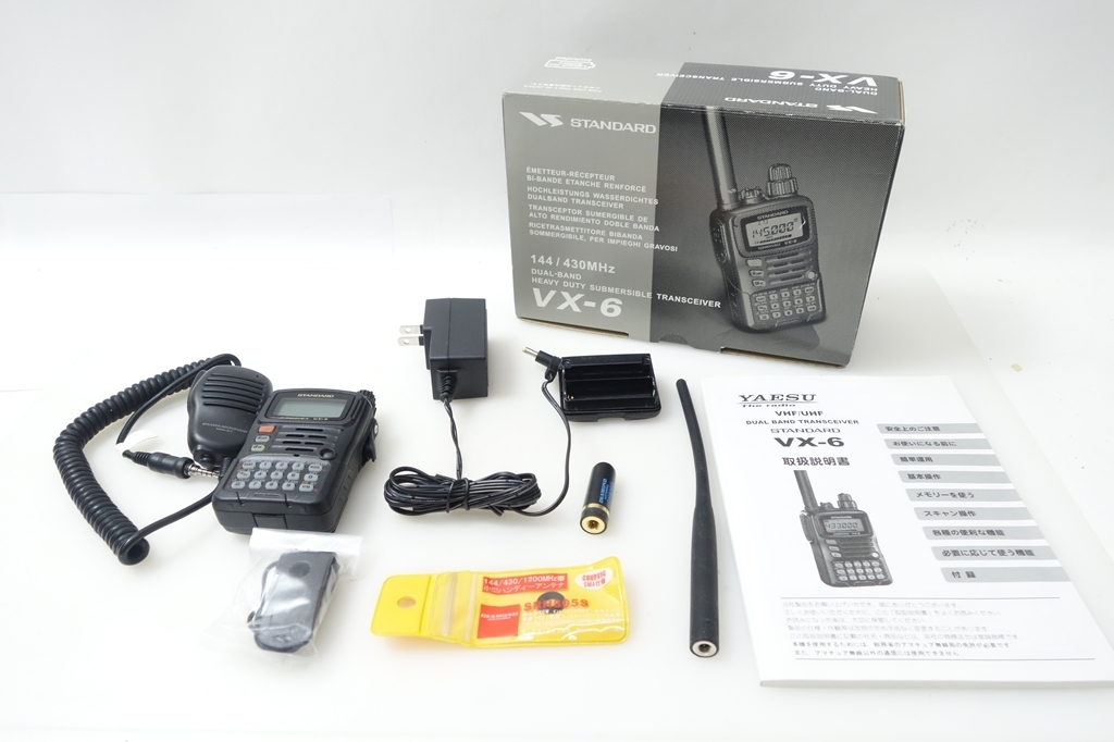 中古 動作確認済 15/16 YAESU STANDARD VX-6 防水 全天候型デュアル