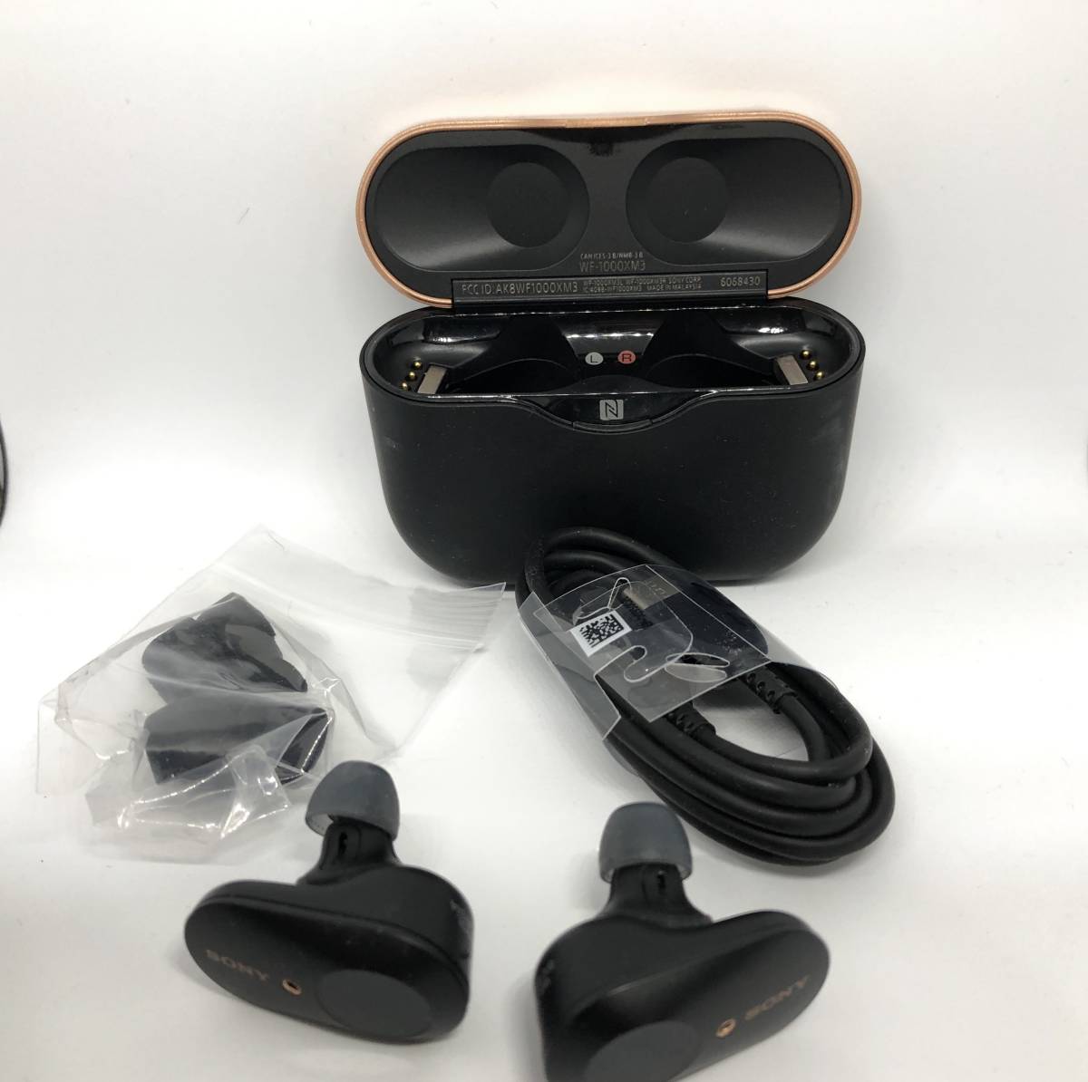 ソニー sony wf-1000xm3 ノイズキャンセリング イヤフォン SONY WF 