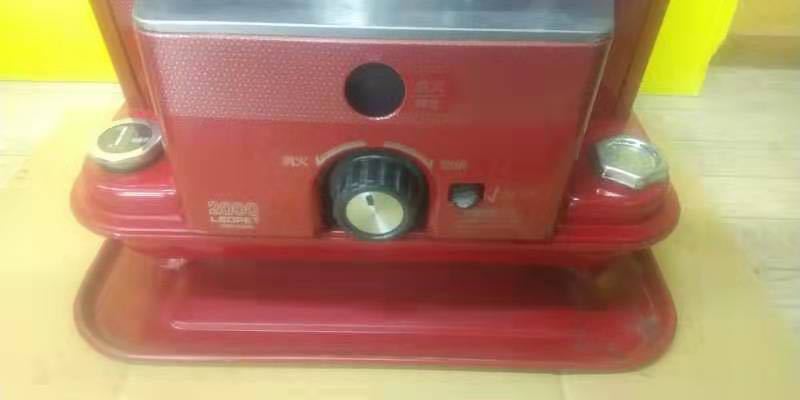 【レトロ】トヨクニ 石油ストーブレ LEOPET DSK-22VG（中古品） トヨクニ 石油ストーブ LEOPET DSK-22AG 【公式通販】