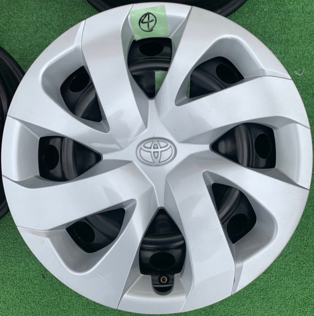 新型シエンタZ 純正ホイール ホイールキャップ 中古2本 B まとめ買い