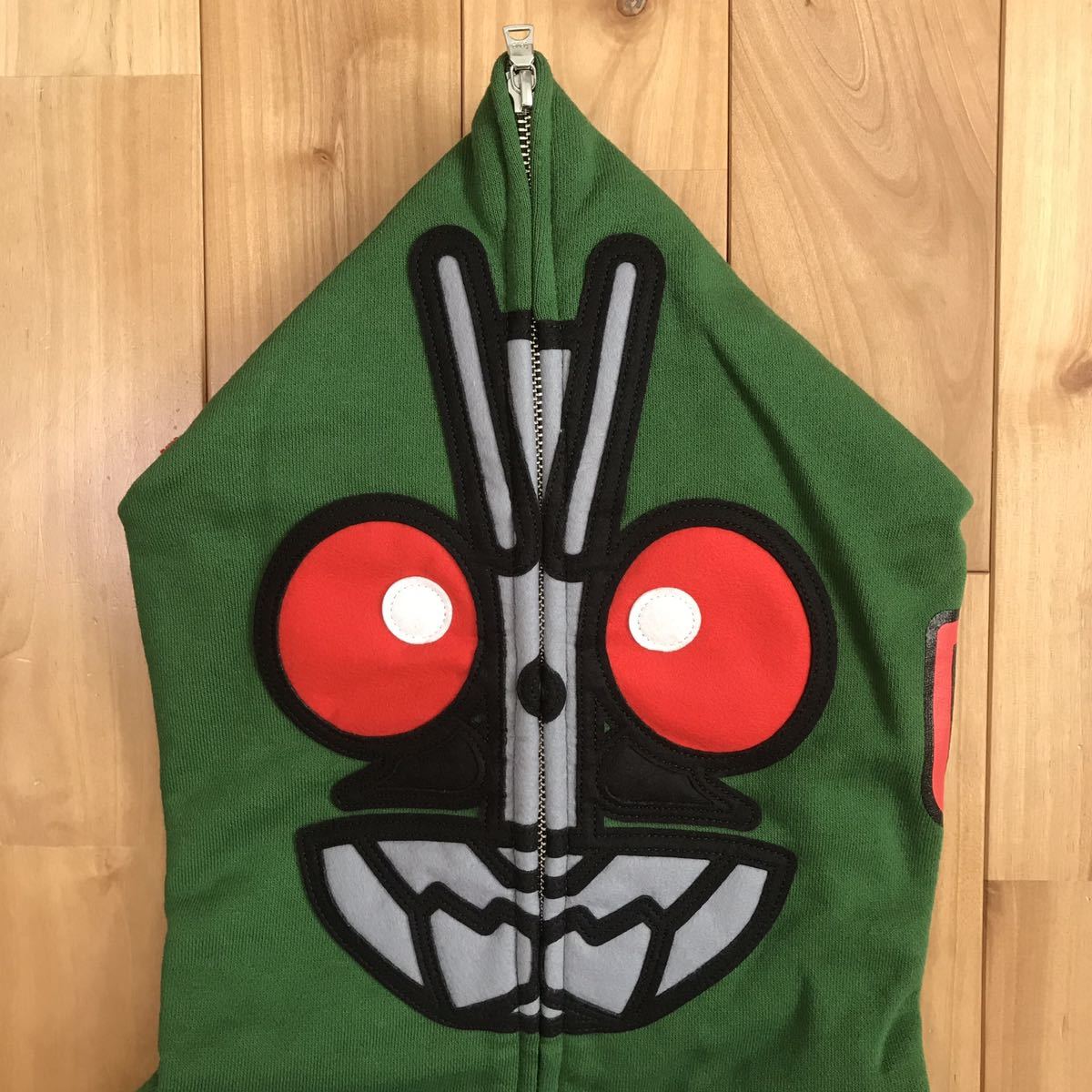 ☆新品 仮面ライダー パーカー MASKED RIDER full zip hoodie Lサイズ 
