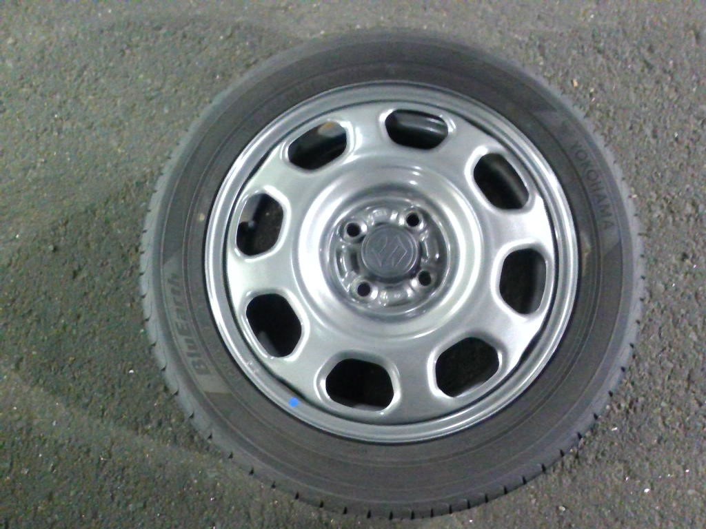 スズキ ハスラー ヨコハマ ブルーアース 165/60R15 純正スチール