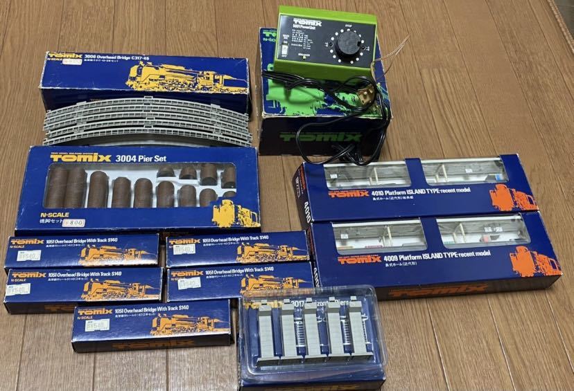 HOT，爆買い 鉄道模型 TOMIX 高架レール 橋げた 駅 パワーユニットなどのセット(線路)｜売買されたオークション情報、yahooの商品情報をアーカイブ公開 - オークファン 線路