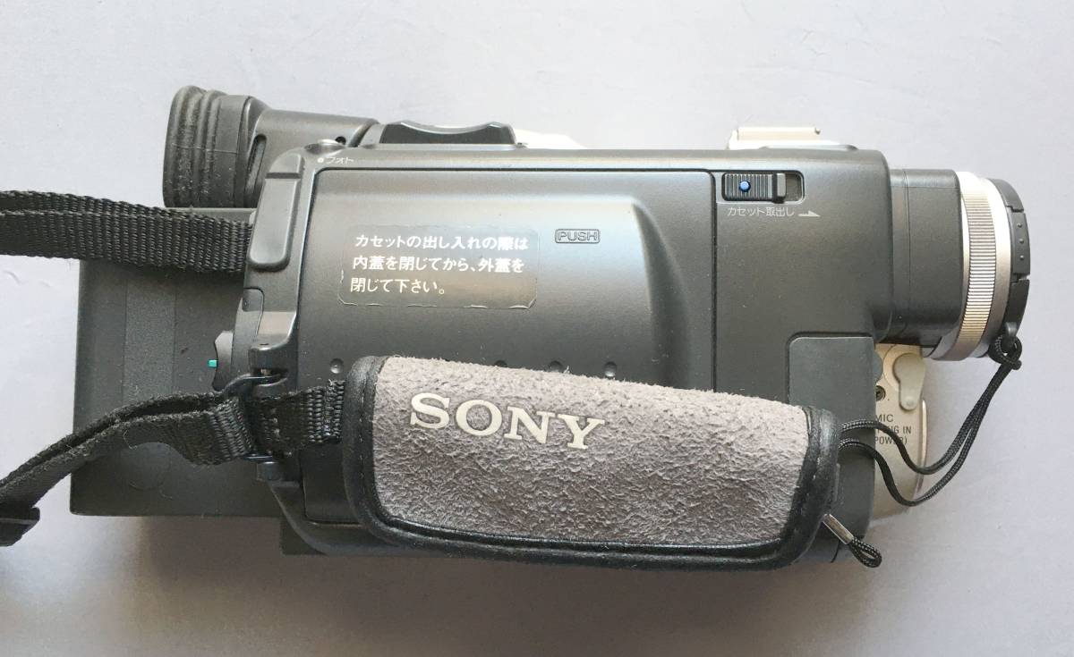 中古程度良!!】SONY Handycum DCR-TRV9 NightShot 搭載 MiniDV