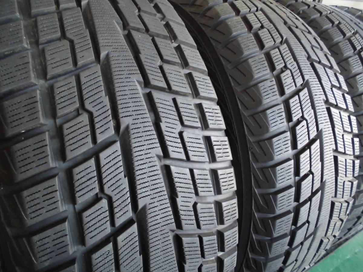 ヨコハマ スタッドレスタイヤ LM18インチ 265/60R18 極美品　バリ山 ヨコハマ XC60 バリ山スタッドレスの 235⁄60R18 XC90 ボルボ 265⁄60R18