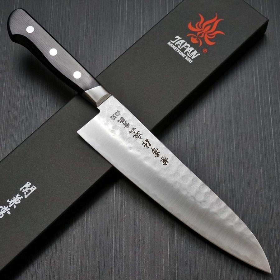 お得，最新作 包丁 牛刀 200mm 安来鋼青紙2号割込 ステンレス 槌目梨地模様 6寸 兼常作 関兼常 産毛も剃れる程の鋭い切れ味 KC-922(牛刀)｜売買されたオークション情報、yahooの商品情報をアーカイブ公開 - オ 包丁